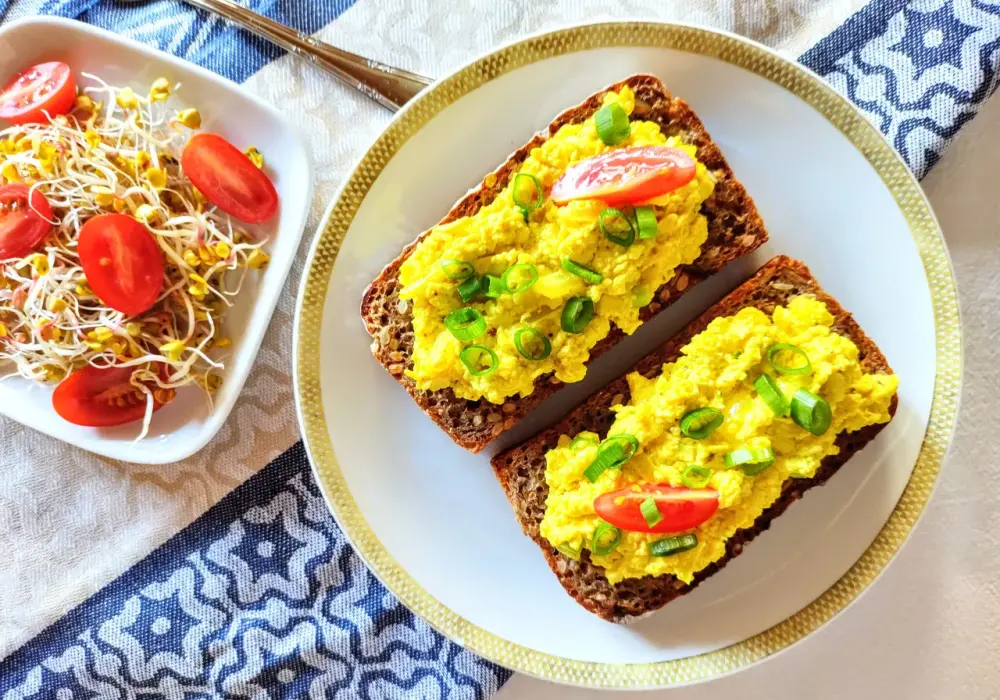 Tofu na śniadanie: Przepisy, inspiracje i sekrety smaku