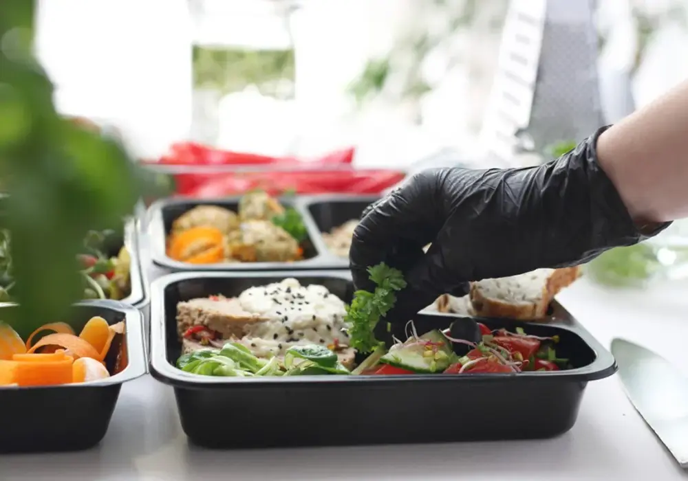 Jak otworzyć catering w domu i uniknąć najczęstszych błędów