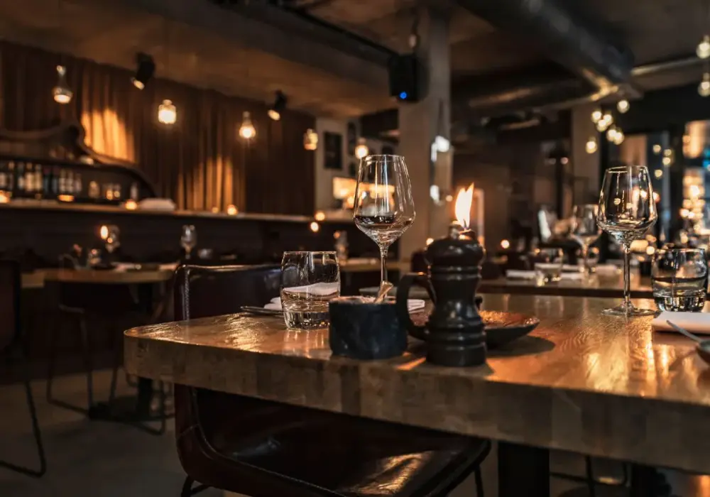 Jak się zachować w eleganckiej restauracji?