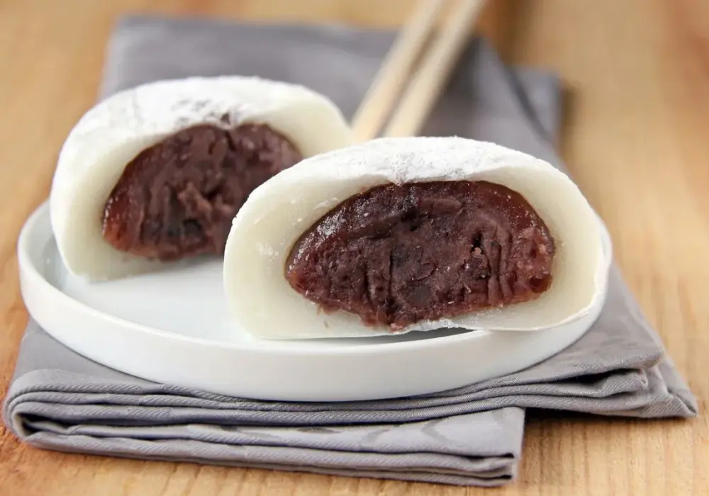 Czy mochi się gotuje? Odkryj najlepsze metody przygotowania!