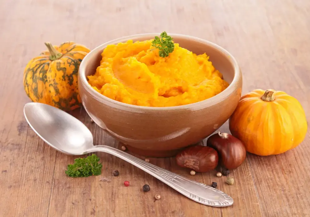 Jak zrobić puree z dyni? Prosty przepis i inspiracje