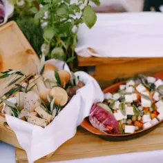Ile kosztuje catering na wesele? Poznaj ceny i ukryte koszty