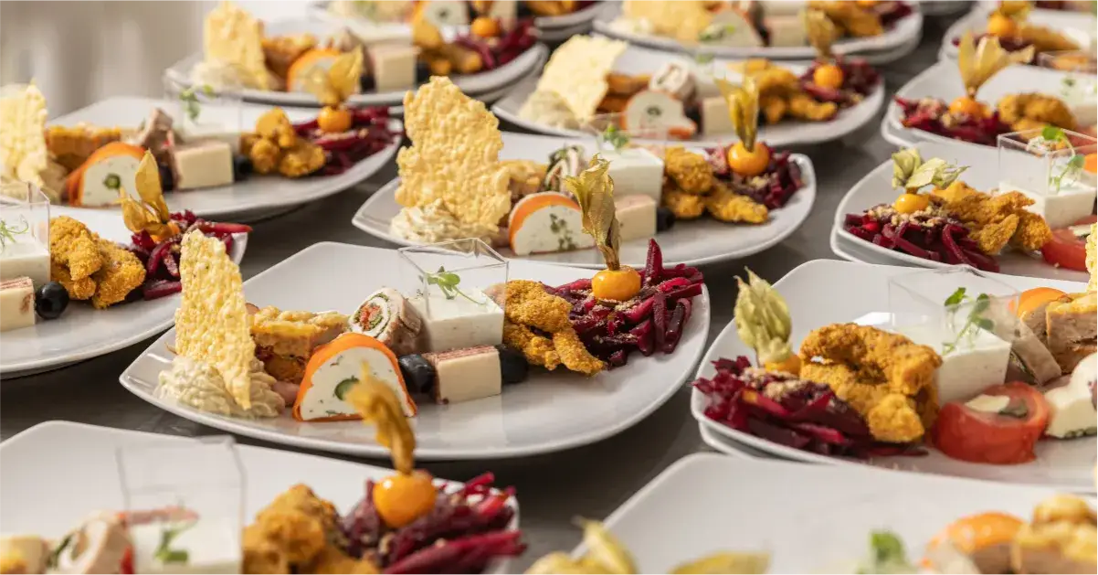 Zdjęcie Ile kosztuje catering na urodziny? Ceny, które Cię zaskoczą