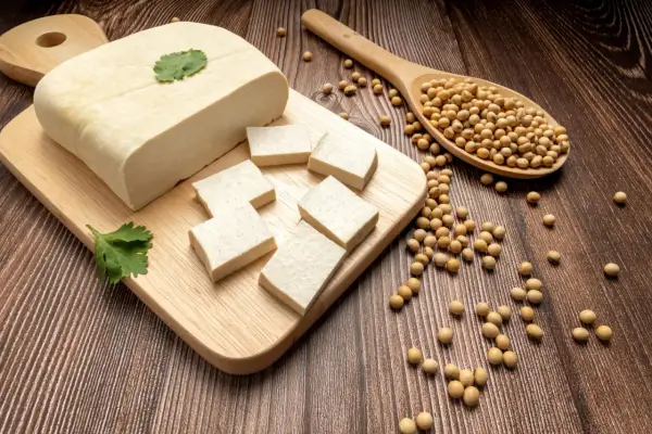 Jak wygląda tofu? Rozpoznaj je na półce praktyczny przewodnik