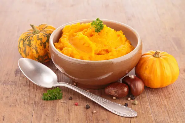Jak zrobić puree z dyni? Prosty przepis i inspiracje
